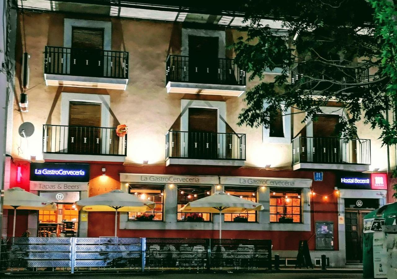 Hostal Becerril Becerril de la Sierra Exterior photo